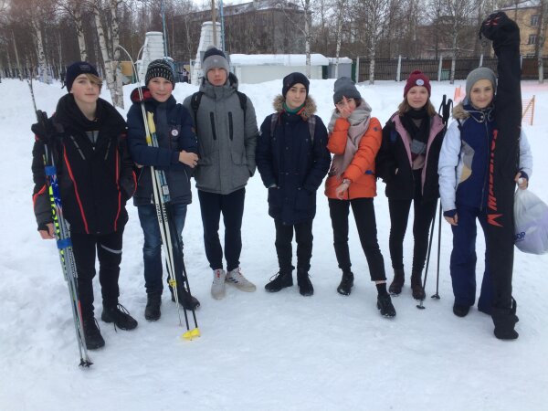 Команда, вперед!