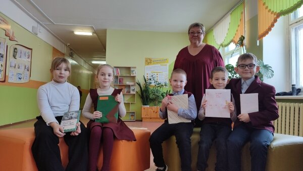 Праздник книгодарения в МАОУ 